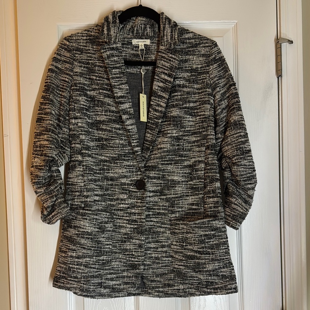 Max Studio Black and Gray Textured Blazer